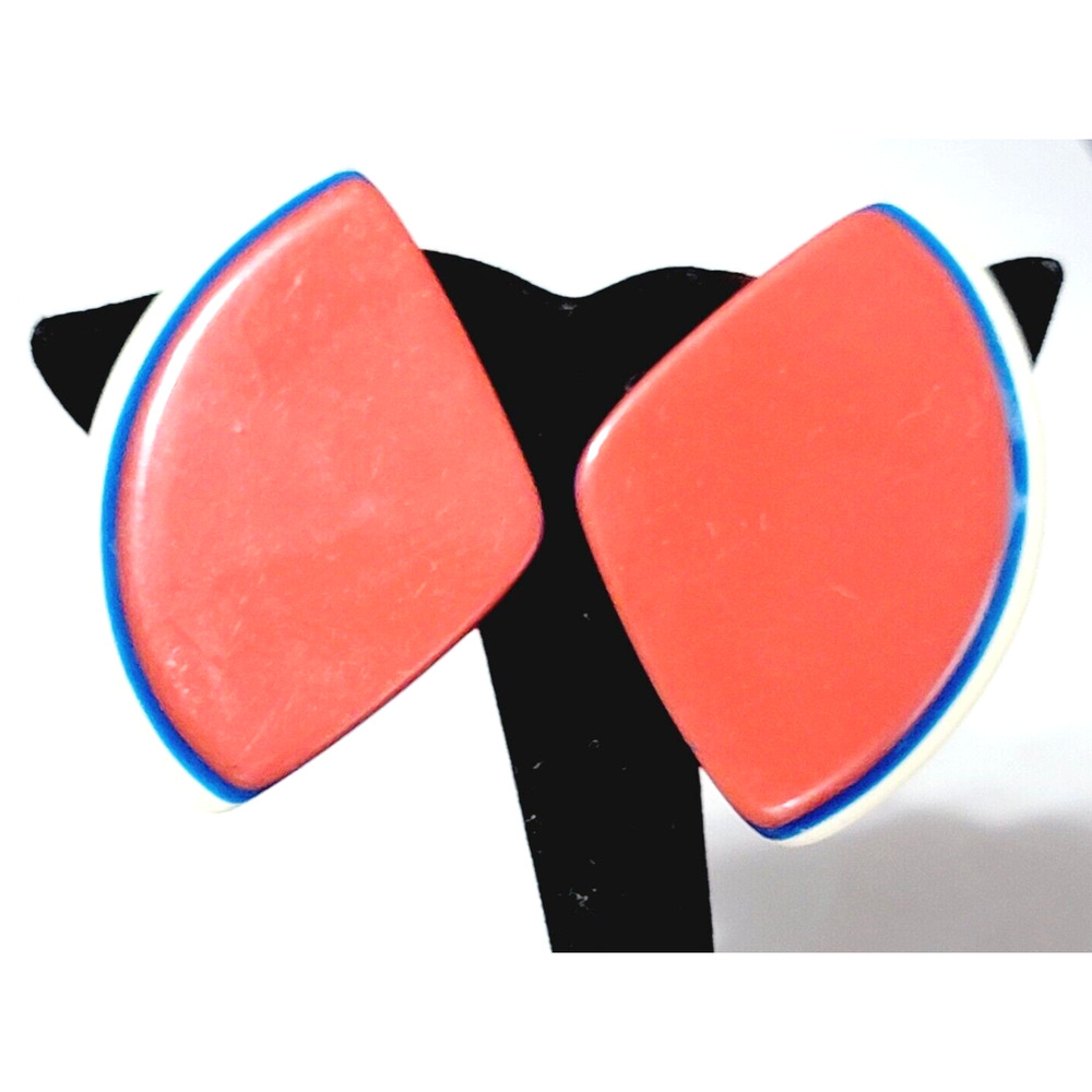 Vintage Large Clip-on Earrings 2.25" Lucite,‎ Geometric, Red, White Blue rc-5